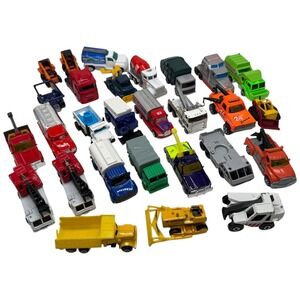 Lot of 27 Diecast Trucks Matchbox Hot Wheels Welly Majorette Mixed Vintage